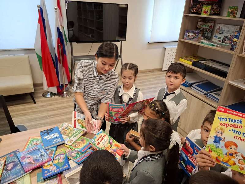 Акции «Подари книгу библиотеке!»