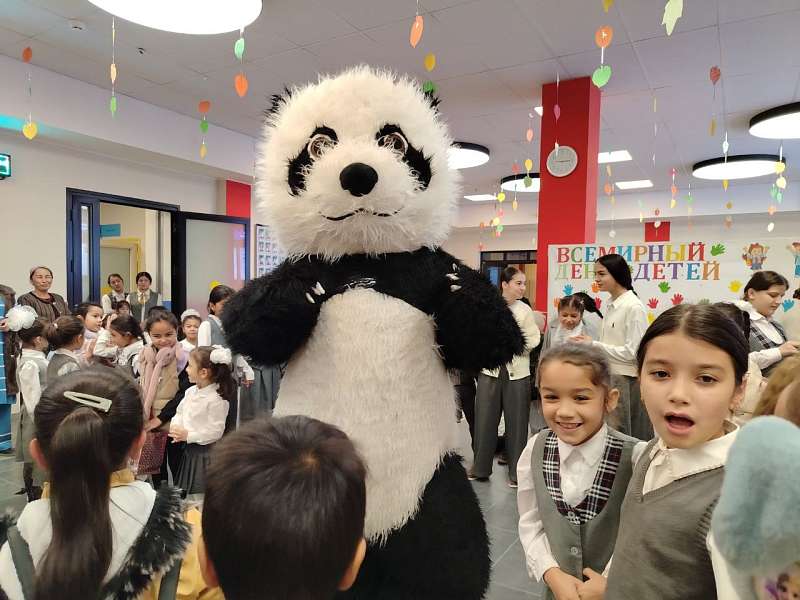 Яркий старт Всемирного дня детей.